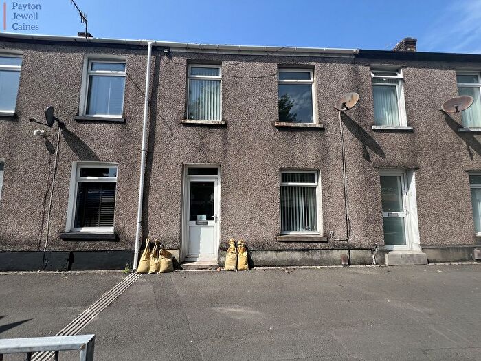 3 Bedroom Terraced House For Sale In Pant Yr Heol, Briton Ferry, Neath, Neath Port Talbot., SA11