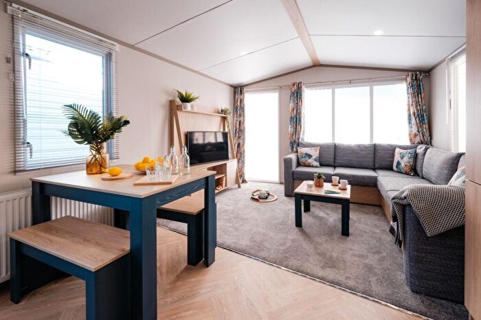 2 Bedroom Caravan For Sale In Bellingham, Hexham, NE48