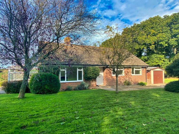 3 Bedroom Detached Bungalow To Rent In East Hoathly, Lewes, BN8