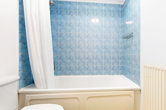 1 Bedroom Apartment For Sale In Stafford Green, Langdon Hills, Basildon, Essex, SS16