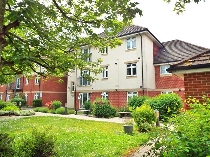 2 Bedroom Flat To Rent In Millbrook Road East, Freemantle, SO15