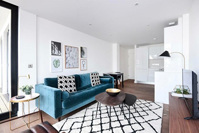 2 Bedroom Apartment To Rent In Colin Road, Wilesden, NW10