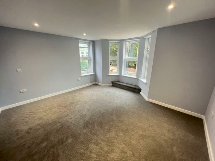 1 Bedroom Flat To Rent In Church Road, St Thomas, EX2