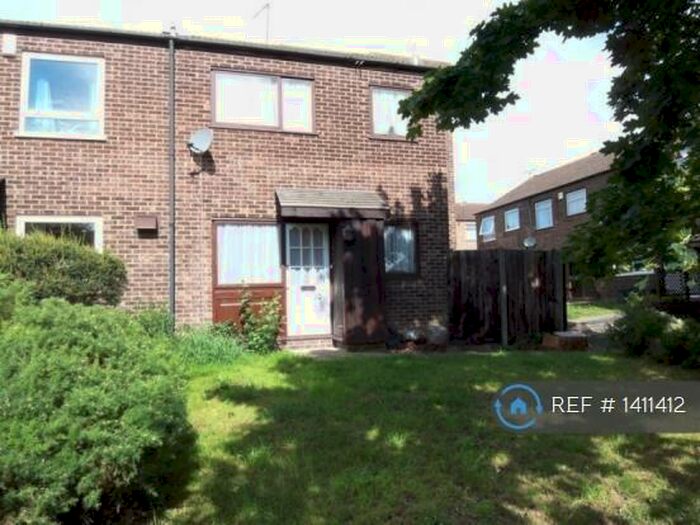 1 Bedroom Terraced House To Rent In Apsledene, Gravesend, DA12