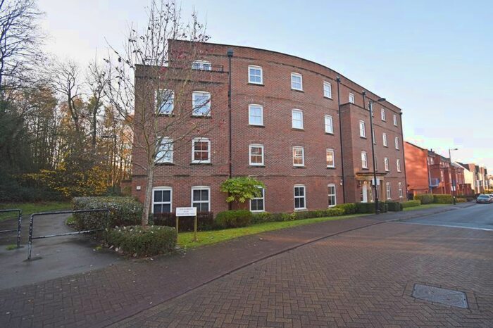 2 Bedroom Flat To Rent In Rockbourne Road, Sherfield-On-Loddon, Hook, RG27