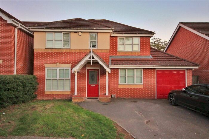4 Bedroom Detached House To Rent In Hurworth Avenue, Slough, Berkshire, SL3