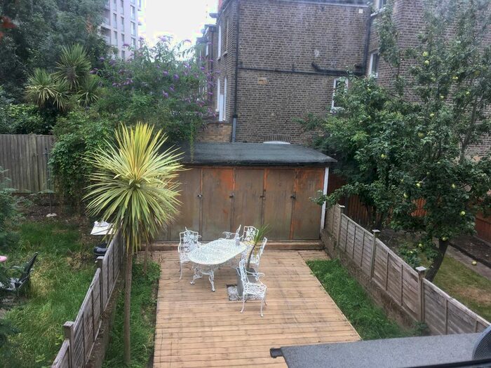 Studio To Rent In Iverson Road, London, NW6