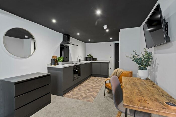 Studio To Rent In Sitwell Street, Derby, DE1