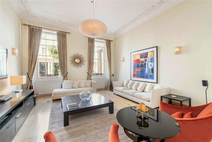 3 Bedroom Flat To Rent In Eaton Place, Belgravia, London, SW1X