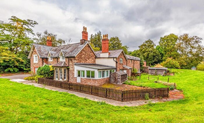 Detached House For Sale In Dixton Lane, Monmouth, Gwent, Monmouthshire, NP25