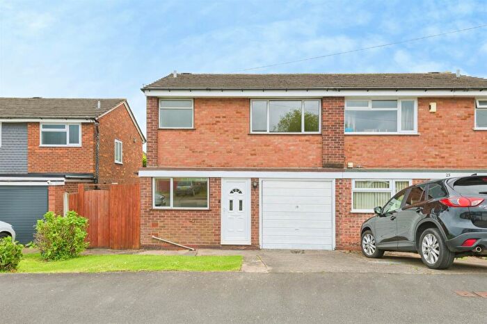 3 Bedroom Semi Detached House For Sale In Hilary Drive, Sutton Coldfield, B76
