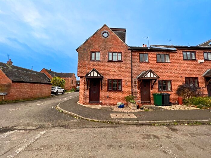 3 Bedroom End Terrace House To Rent In Boggy Lane, Church Broughton, Derbyshire, DE65