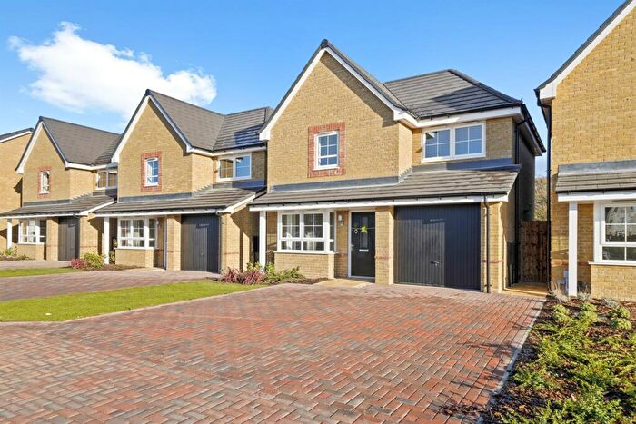 3 Bedroom Detached House To Rent In Bedroom Detached House In Seagrove Close, Hampton Beach, PE7