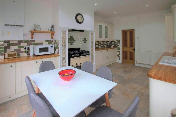 3 Bedroom Property To Rent In Market Road, Canton, Cardiff, CF5