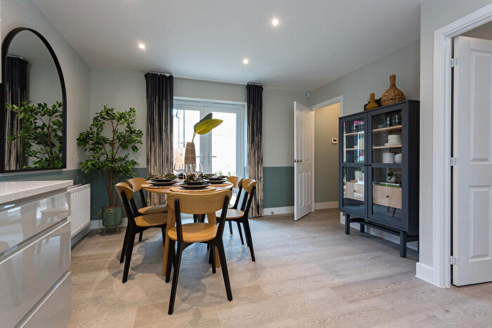 4 Bedroom Detached House For Sale In Stoneleigh View, Off Glasshouse Lane, Kenilworth, CV8