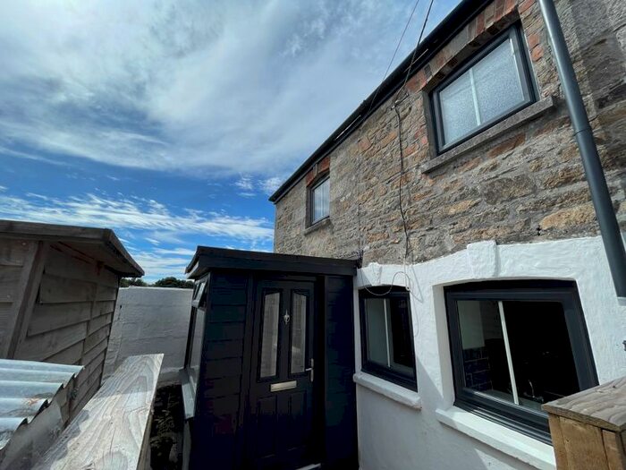 2 Bedroom Cottage To Rent In West Street, St. Columb, TR9