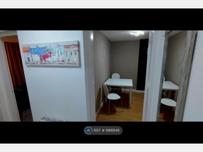 1 Bedroom Flat To Rent In South Barrwood Road, Kilsyth, G65