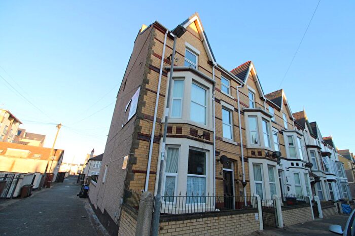 Studio To Rent In River Street, Rhyl, Denbighshire, LL18