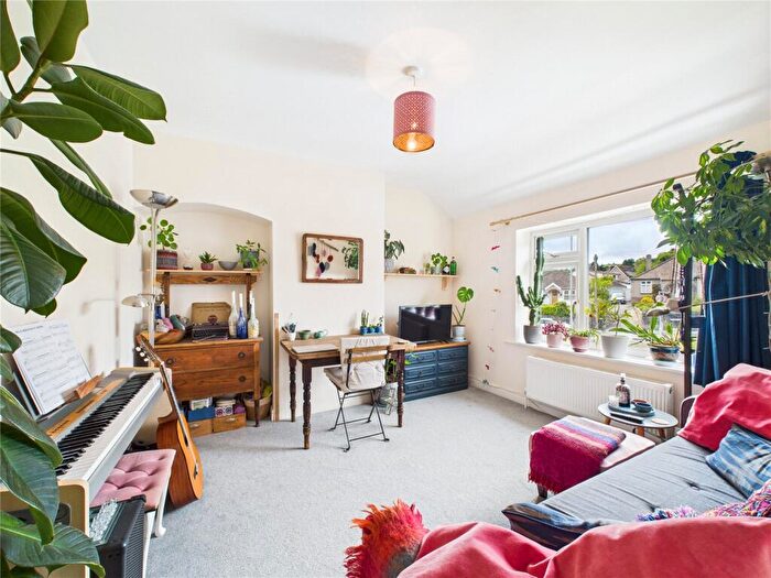 1 Bedroom Apartment For Sale In Grange Road, Bristol, BS13
