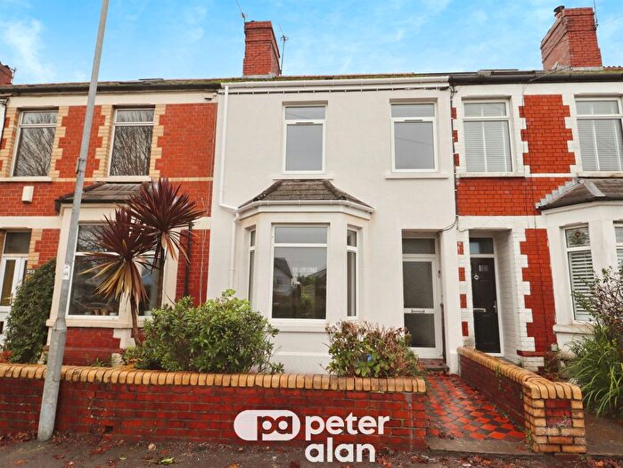 3 Bedroom Terraced House For Sale In College Road, Whitchurch, Cardiff, CF14