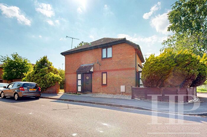 1 Bedroom End Of Terrace House To Rent In Copse Lane, Horley, RH6