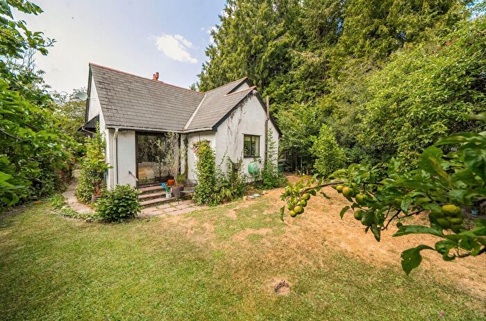 4 Bedroom Detached House For Sale In Castle Street, Bampton, Tiverton, EX16