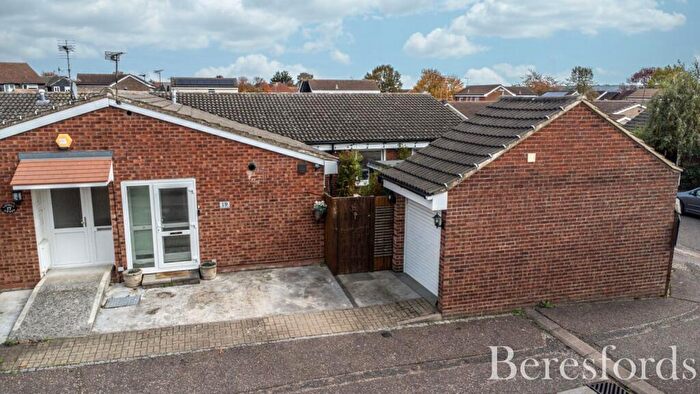 3 Bedroom Bungalow For Sale In Littel Tweed, Chelmer Village, CM2
