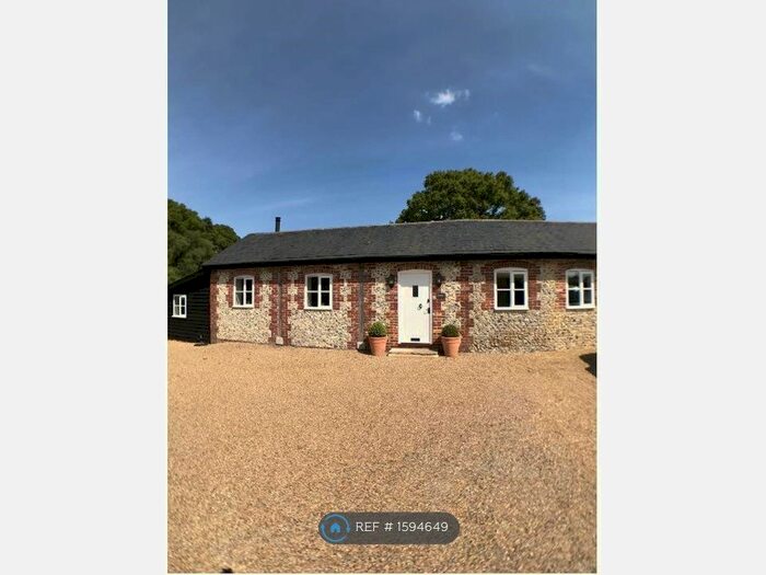 2 Bedroom Detached House To Rent In Monks Hill, Emsworth, PO10