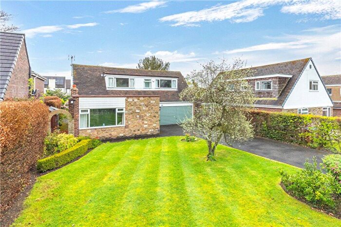 4 Bedroom Detached House For Sale In Farrar Lane, Leeds, West Yorkshire, LS16