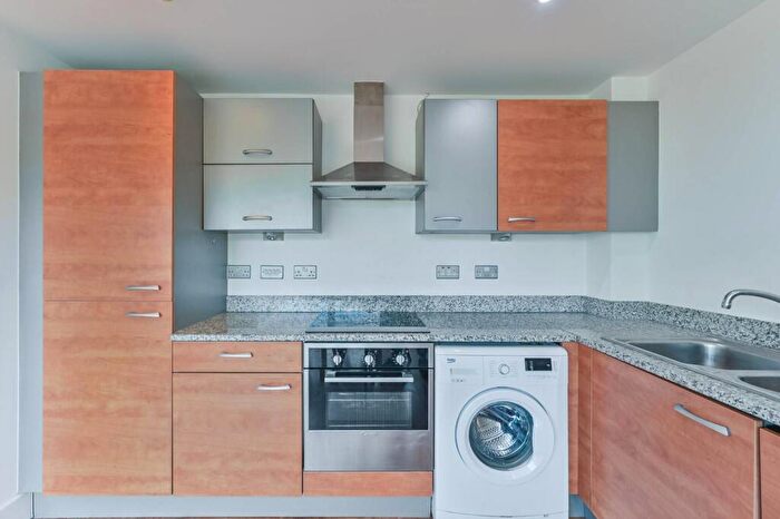 1 Bedroom Flat To Rent In Denmark Hill, Denmark Hill, London, SE5