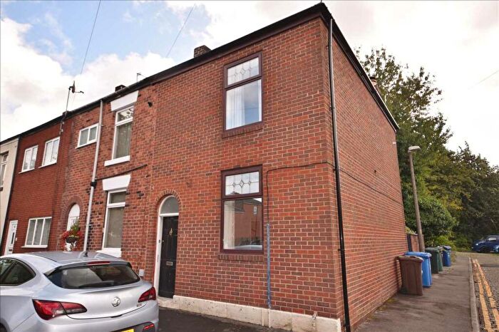 2 Bedroom End Of Terrace House To Rent In Parker Street, Chorley, PR7