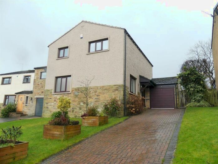 4 Bedroom Detached House To Rent In Greenhow Park, Burley In Wharfedale, Ilkley, LS29