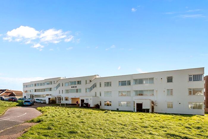 2 Bedroom Flat For Sale In The Haven Brighton Road Lancing, BN15