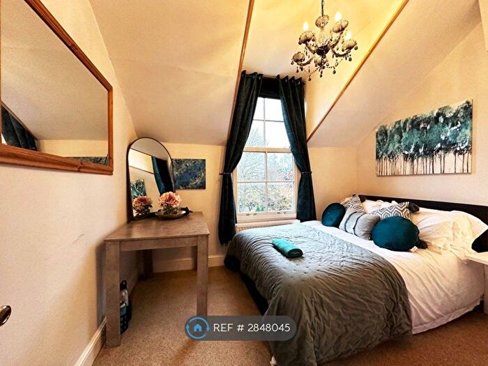 1 Bedroom Flat To Rent In Alma Road, Windsor, SL4