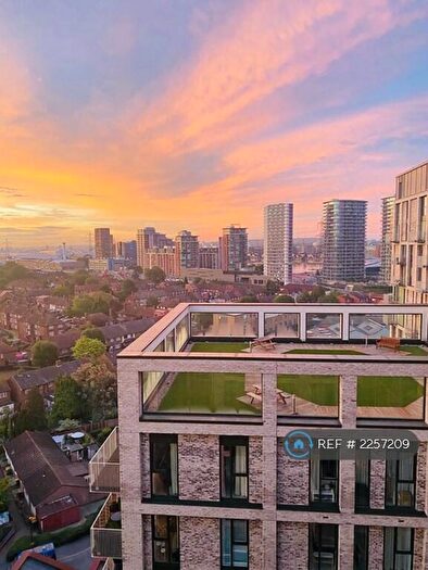 1 Bedroom Flat To Rent In Emily Street, London, E16