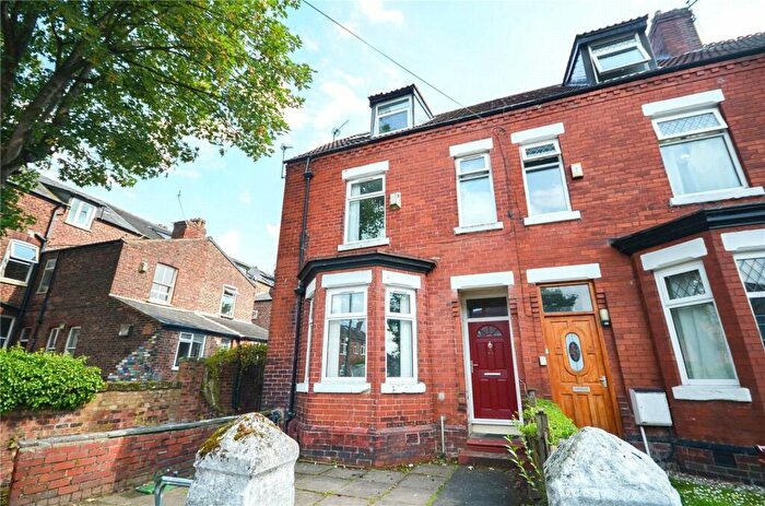 7 Bedroom Terraced House To Rent In Derby Road, Fallowfield, Manchester, Manchester, M14