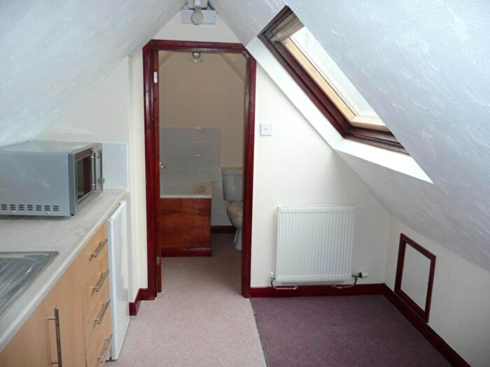 1 Bedroom Flat To Rent In Dereham Road, Norwich, NR2