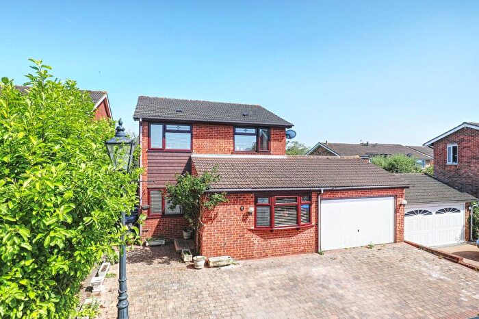 3 Bedroom Detached House For Sale In Wickenfields, Ware, SG12