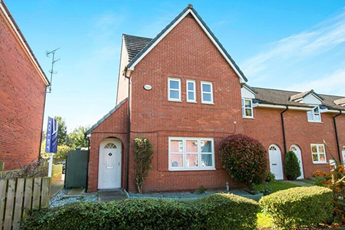 3 Bedroom End Of Terrace House To Rent In Byron Walk, CW5