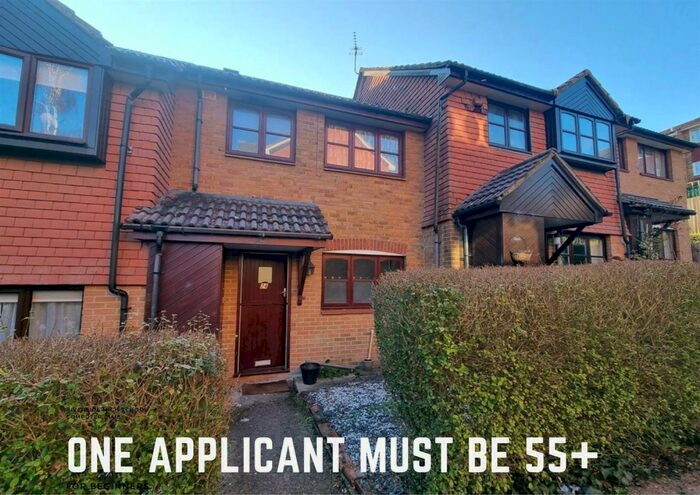 2 Bedroom Detached House To Rent In St Annes Court, Buckland Road, ME16