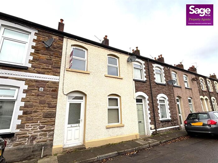 2 Bedroom Terraced House For Sale In Oxford Street, Griffithstown, Pontypool, NP4