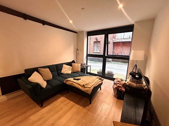 2 Bedroom Flat To Rent In The Maltings, Wetmore Road, Burton On Trent, DE14