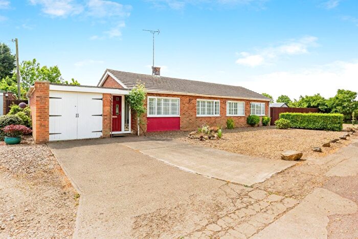 3 Bedroom Detached Bungalow For Sale In Towcester Road, Milton Malsor, Northampton, NN4