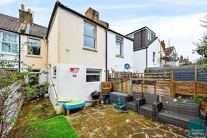 3 Bedroom Terraced House For Sale In Payne Avenue, Hove, BN3