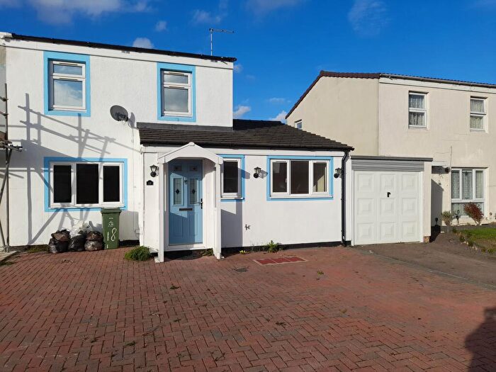 3 Bedroom House To Rent In Cawarden, Stantonbury, Milton Keynes, MK14