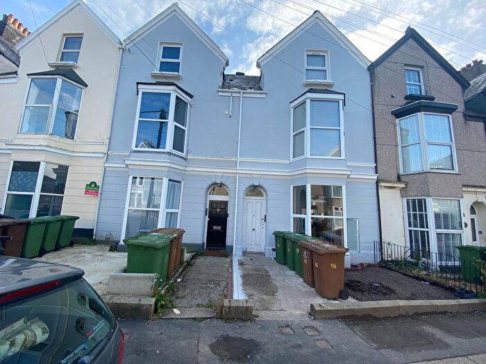 1 Bedroom Flat To Rent In Headland Park, Plymouth, PL4