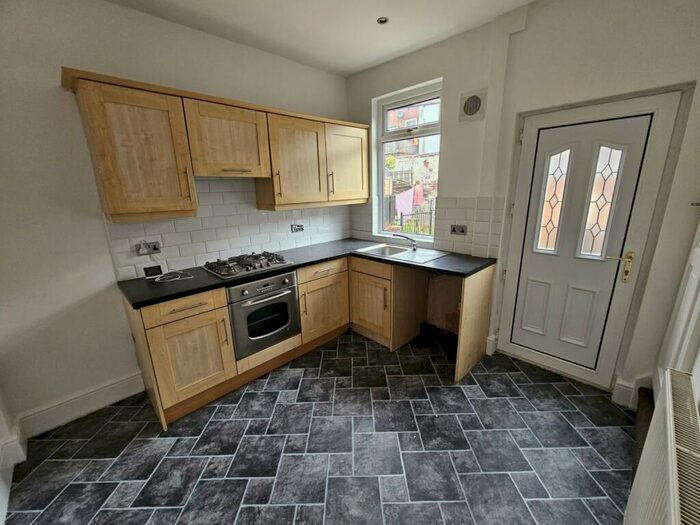 2 Bedroom House To Rent In Hoyland Street, Wombwell, S73