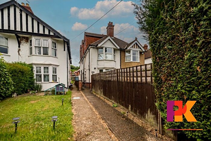 2 Bedroom Flat To Rent In Hughenden Road, High Wycombe, HP13