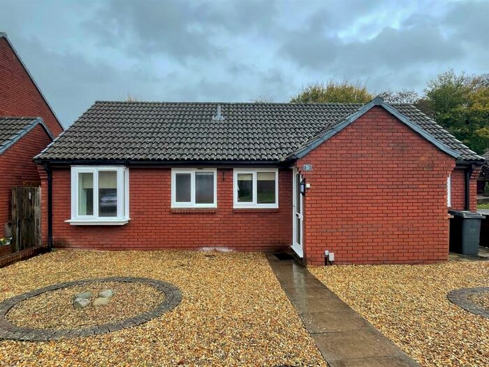 3 Bedroom Detached Bungalow To Rent In Rectory Place, Weyhill, Andover, Hampshire, SP11