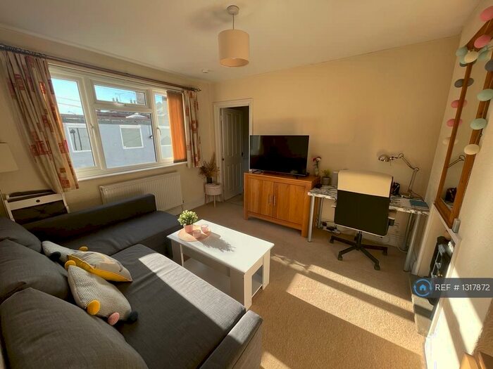 1 Bedroom Flat To Rent In Clarendon Street, Leamington Spa, CV32